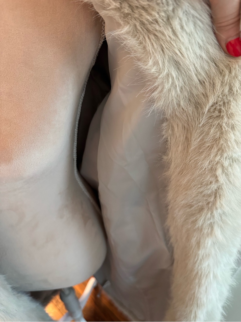 GAP M Tall Faux Fur Coat - Picture 4 of 4